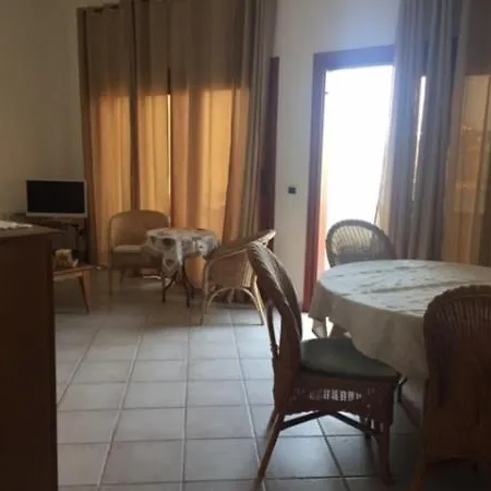 Appartamento S Abba e Sa Pedra vista mare Golfo Aranci